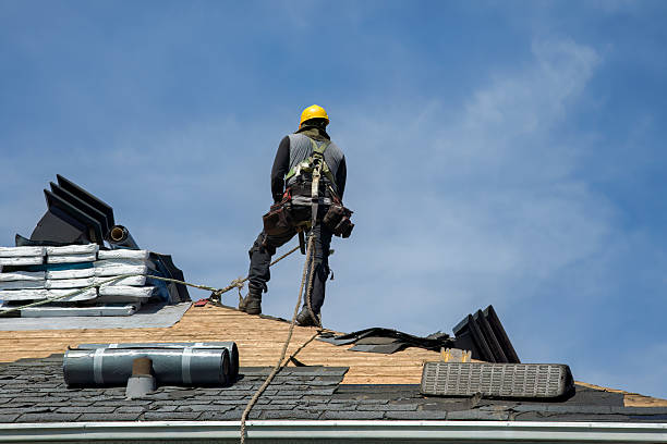 Professional Gutter Installation technician working in Flora, IN